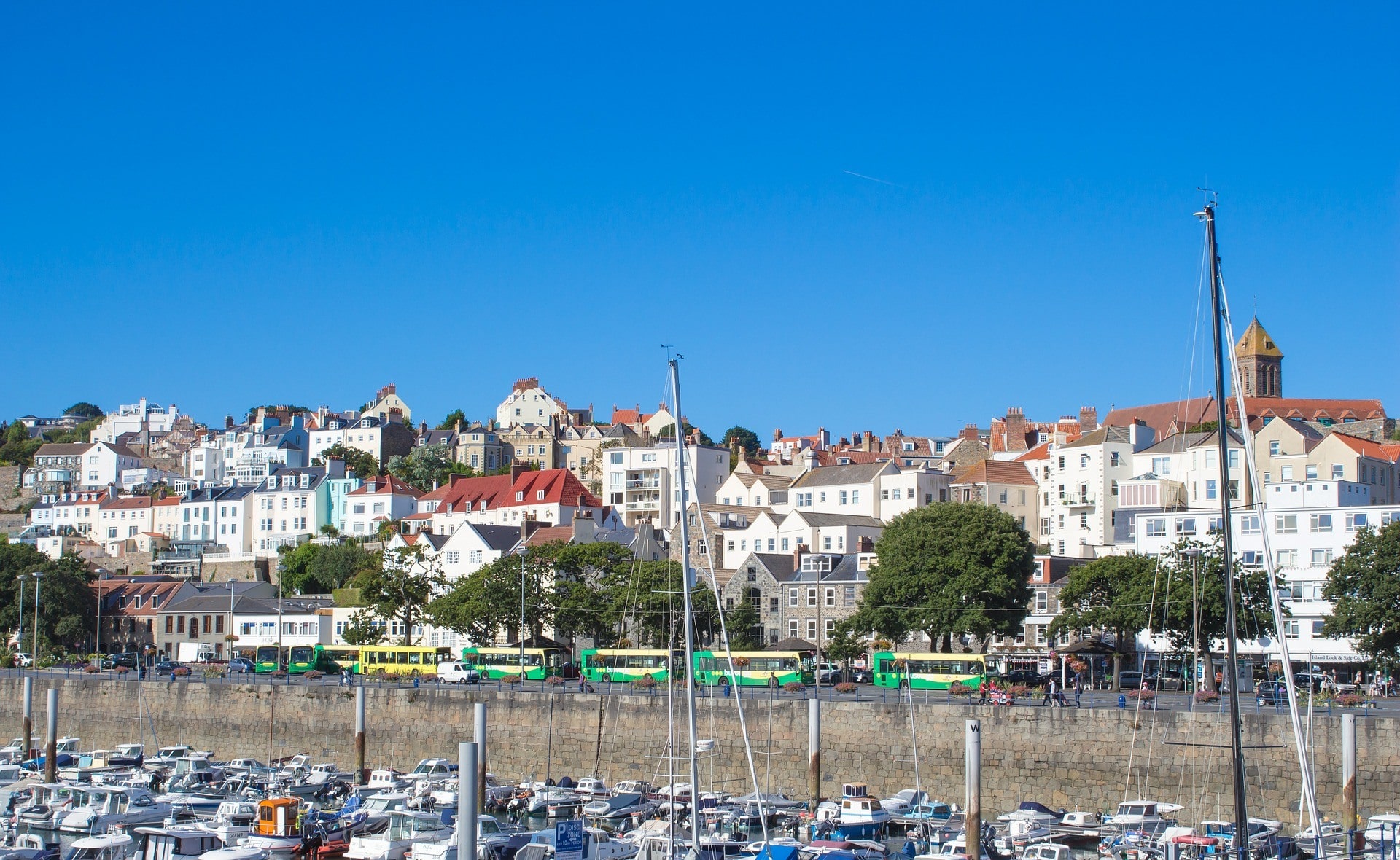 guernsey QROPS. Financial advice for expats